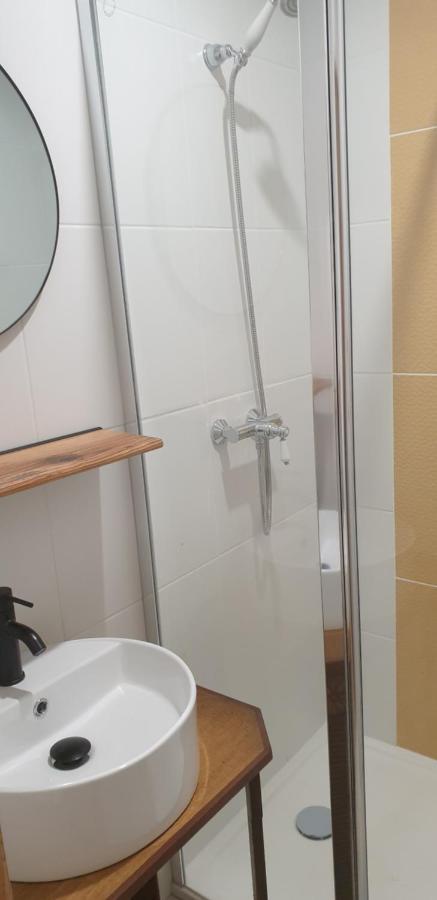 La Pinede Du Cheou, Piscine, Logement Independant, Parking, Draps, Wifi Fibre Mimizan Exterior photo